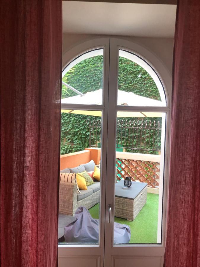 «La Calade » Villa Les Glycines กูลิอูร์ ภายนอก รูปภาพ