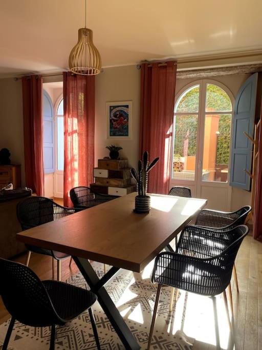 «La Calade » Villa Les Glycines กูลิอูร์ ภายนอก รูปภาพ